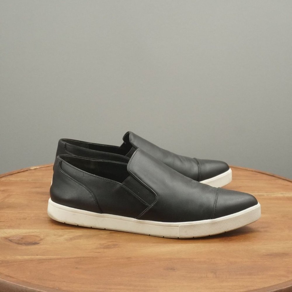 Vince Womens Paeyre Slip On Shoes Sneakers Pointed Toe Black Leather Size 10M